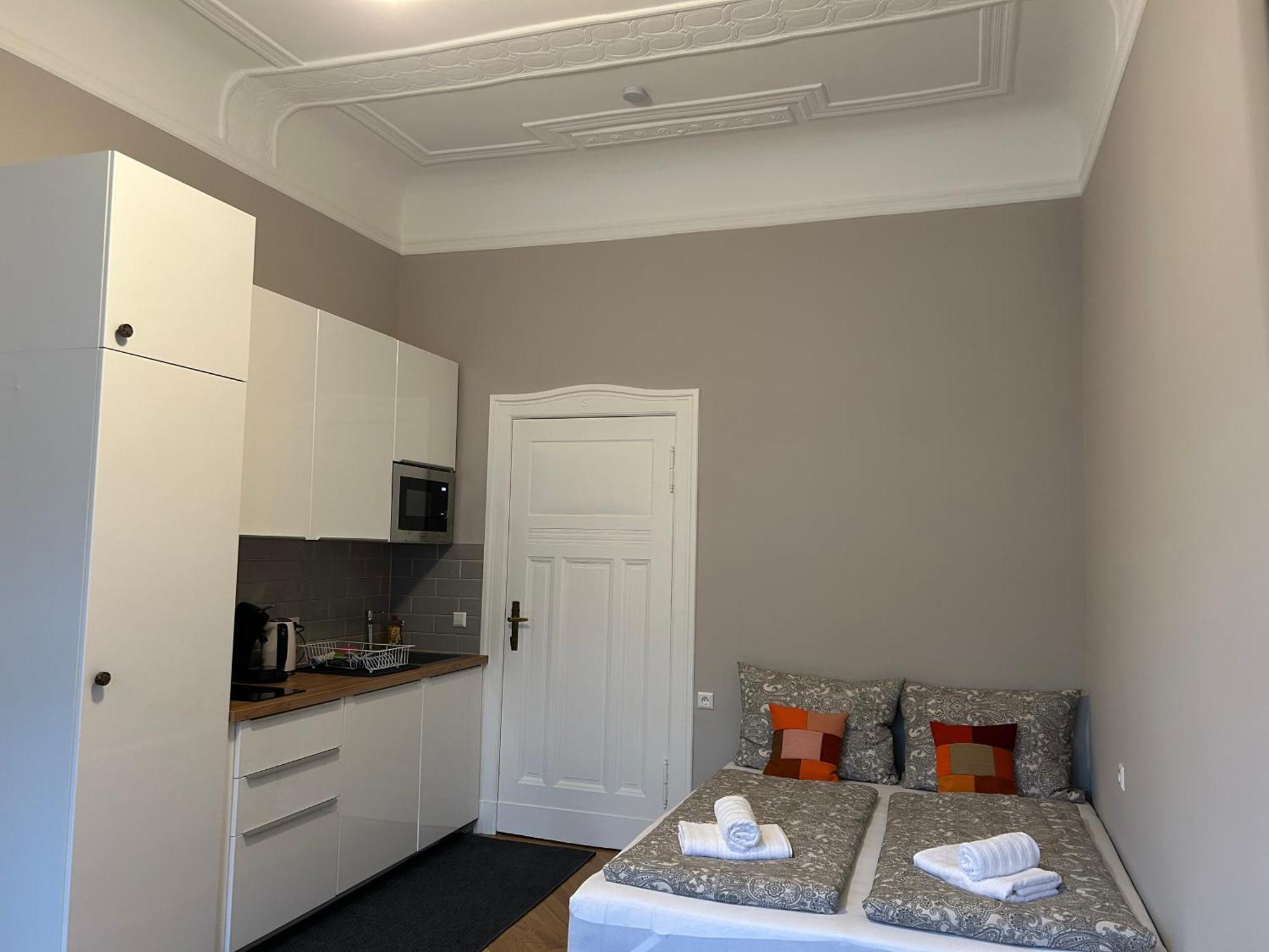 Bismarcks Berlin Appartement Buitenkant foto