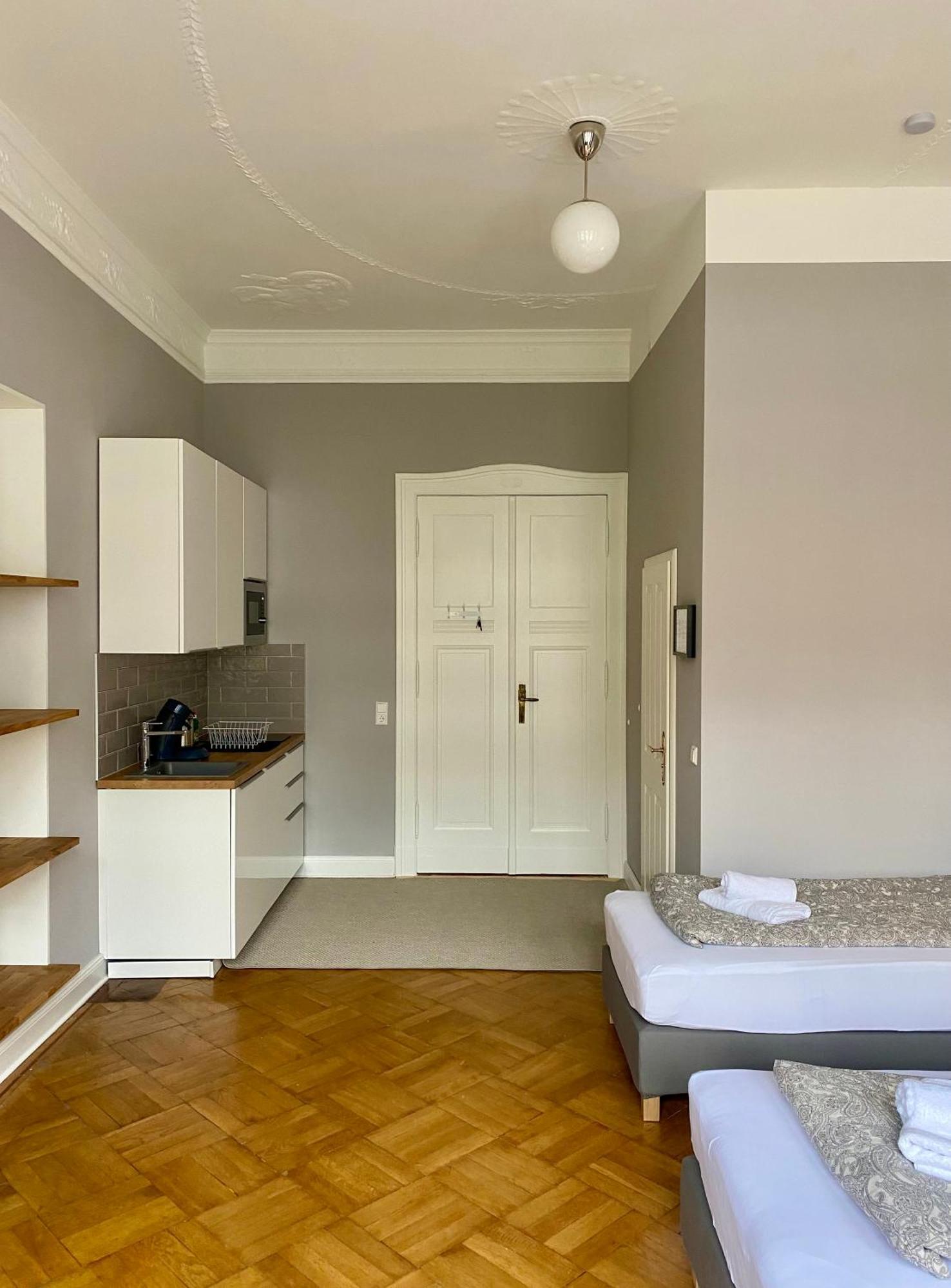 Bismarcks Berlin Appartement Buitenkant foto
